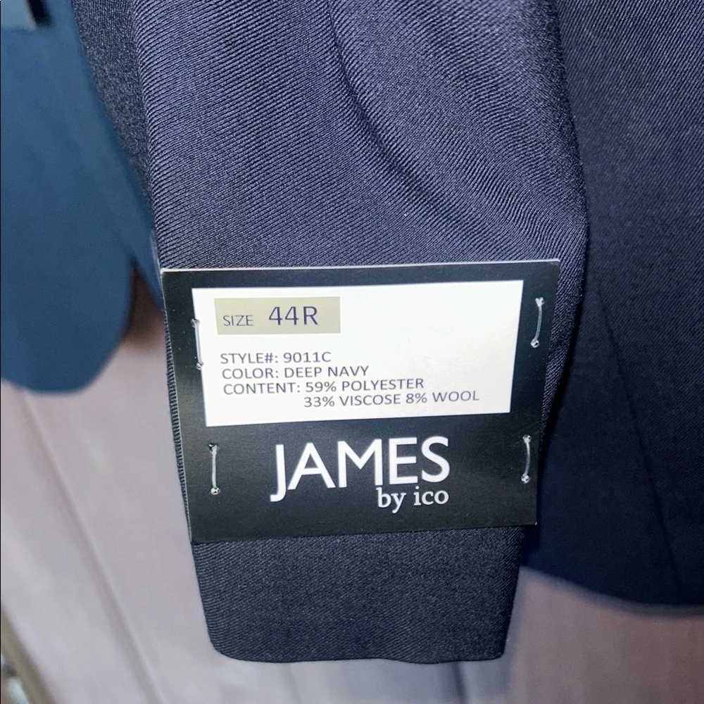 Sophisticated Men's Navy Blazer by jf j.ferrar